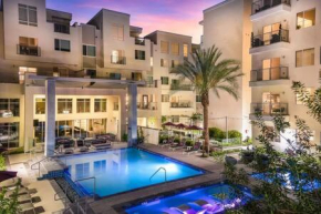 TWO Cozysuites Paradise under the Palm Trees 16&11